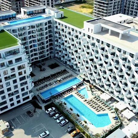 شقة Shelly In Infinity Pool & Năvodari