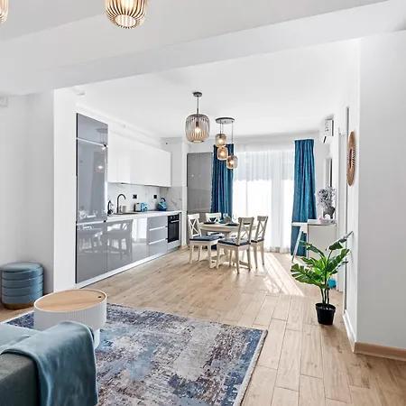 Appartement Shelly - Infinity Pool & Năvodari