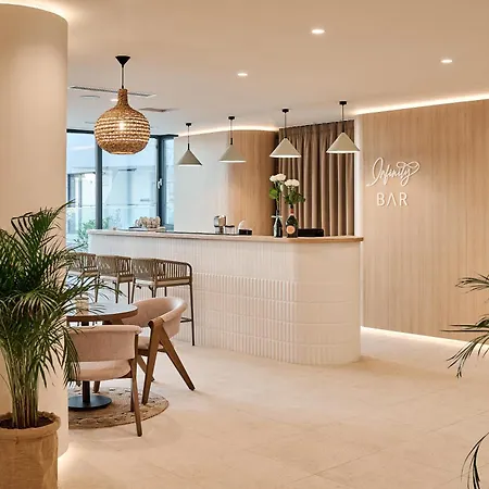 公寓 Shelly - Infinity Pool &