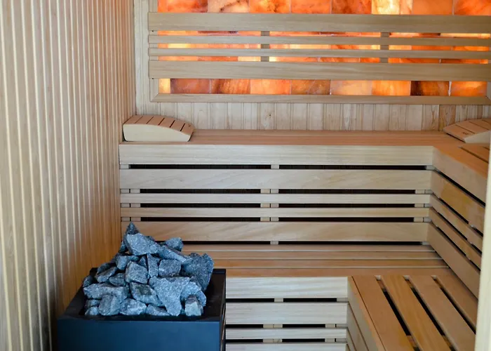 Shelly - Infinity Pool & Apartment