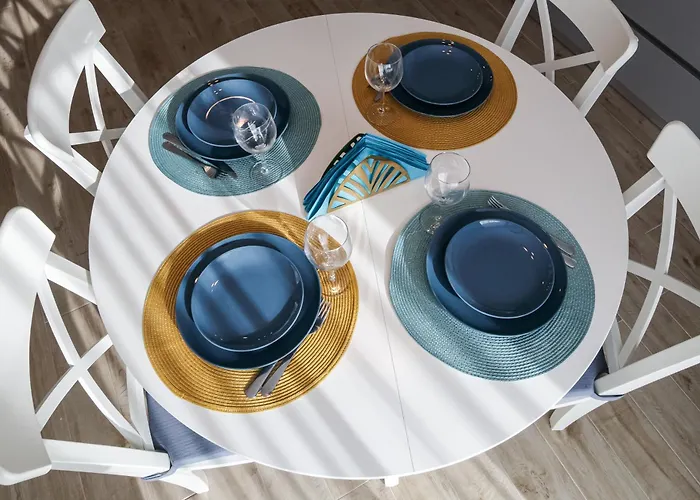 Shelly - Infinity Pool & Năvodari