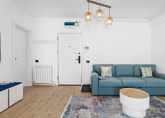 Shelly - Infinity Pool & Apartment